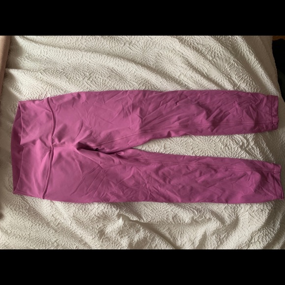 Lululemon Wunder Under / Magenta Glow / Size 8 - Picture 1 of 4